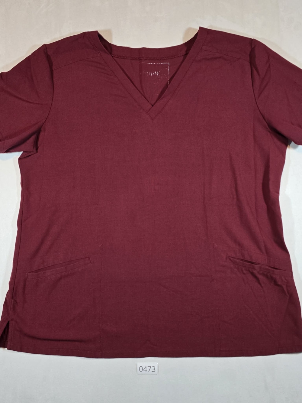 Women’s Poppy V-Neck Scrub Top in Burgundy 2 Front Pockets XL
